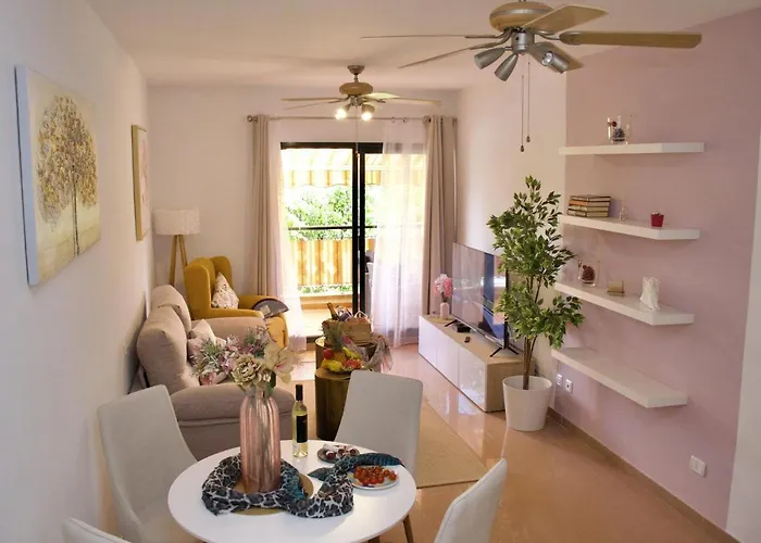 Duque Beachside Elegance * アデヘ